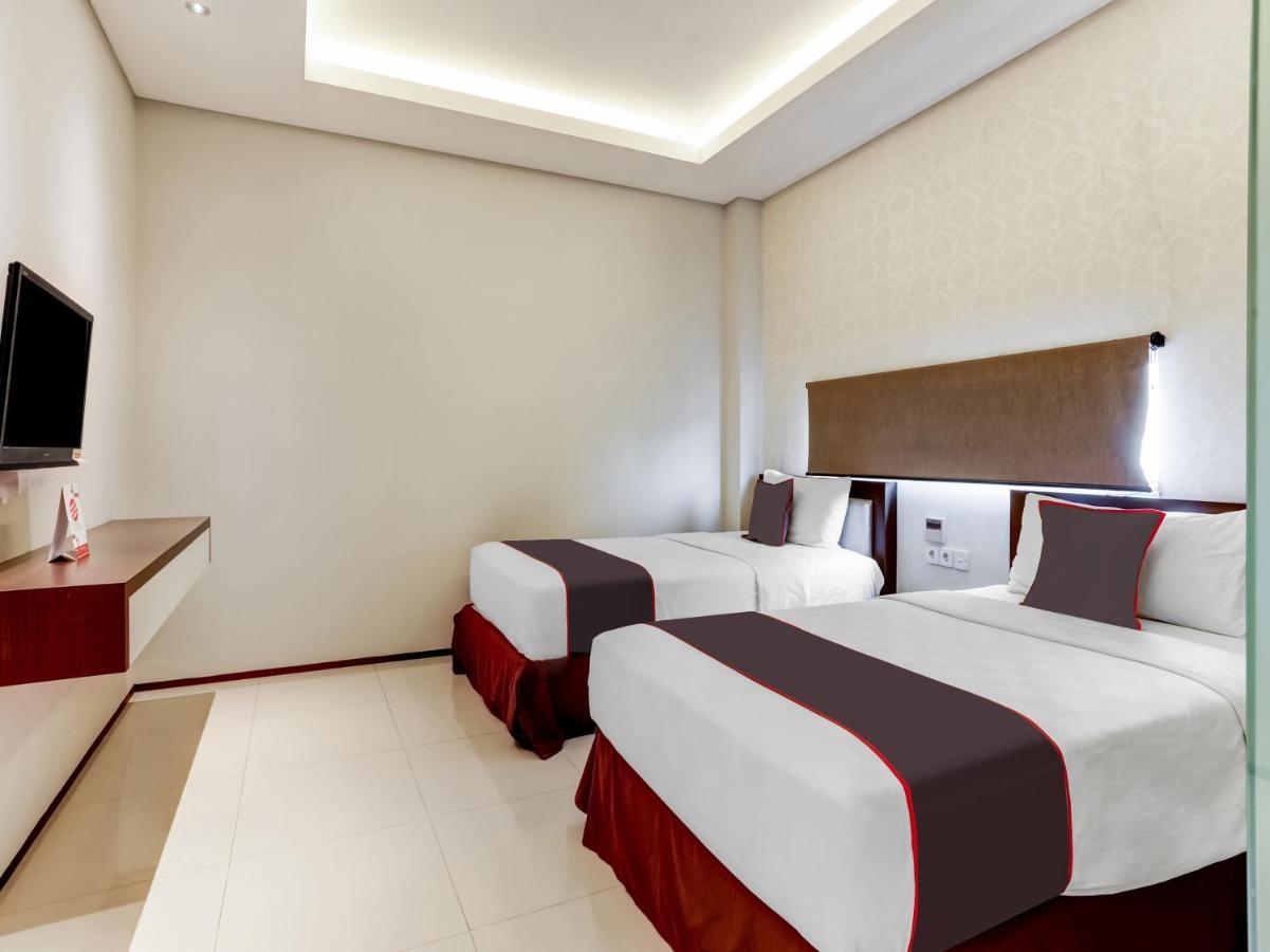 Collection O Premium Legian Hotel Luaran gambar